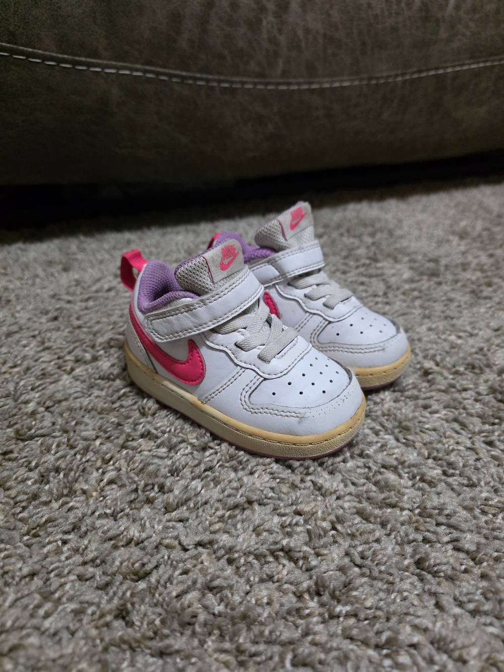 Nike Kids' White & Pink Low-Top Sneakers